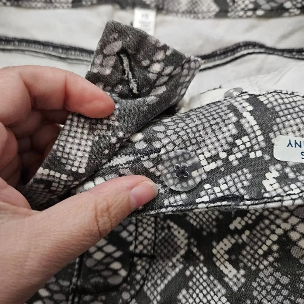 Seven7 Tummyless High Rise Skinny Snake Jeans - Picture 4 of 9